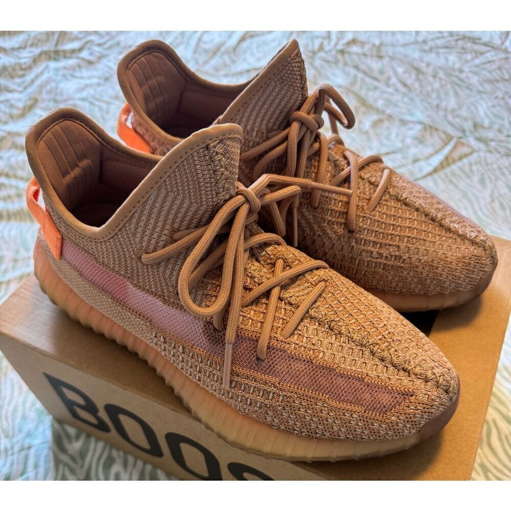 Adidas Yeezy Size 8 Boost 350 V2 Clay Men Used EG7490